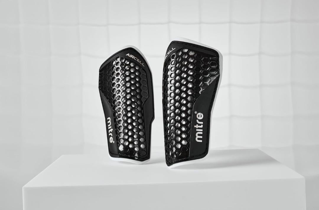Mitre Aircell Football Shin Guards